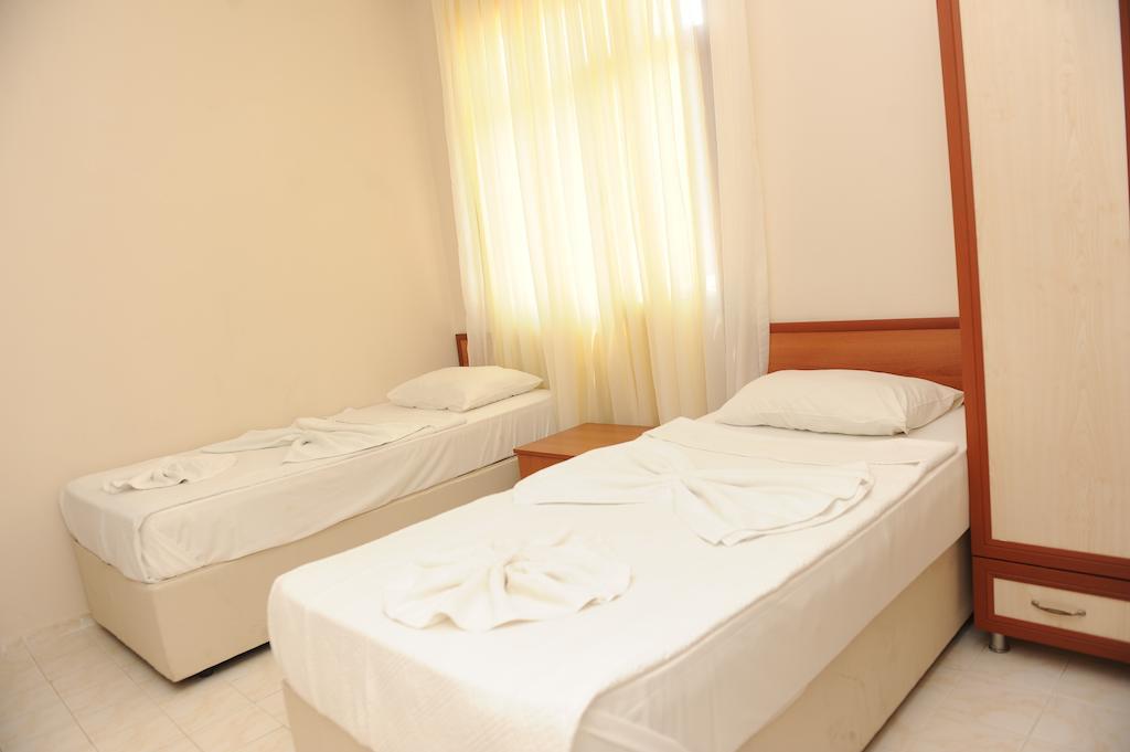 Holiday World Hotel Αλάνια Δωμάτιο φωτογραφία