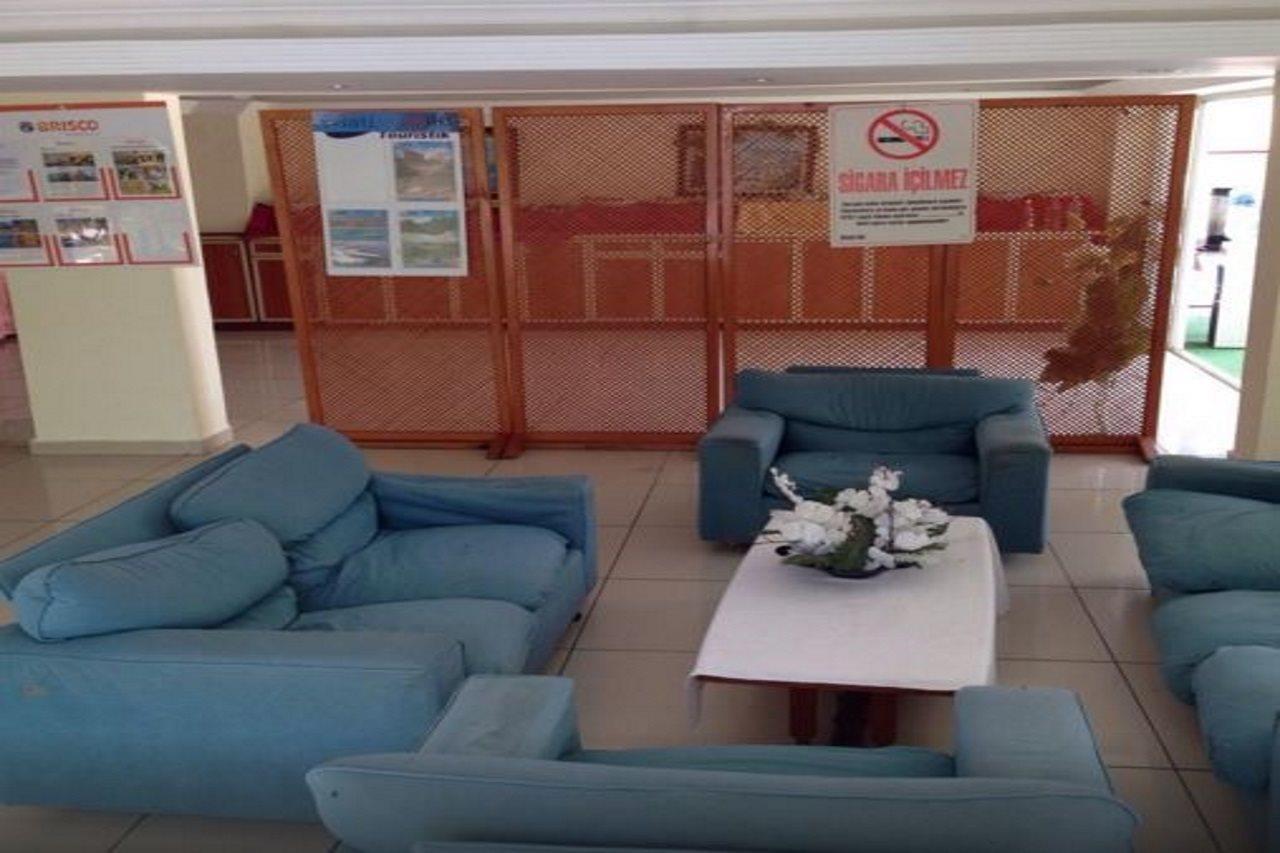 Holiday World Hotel Αλάνια Εξωτερικό φωτογραφία