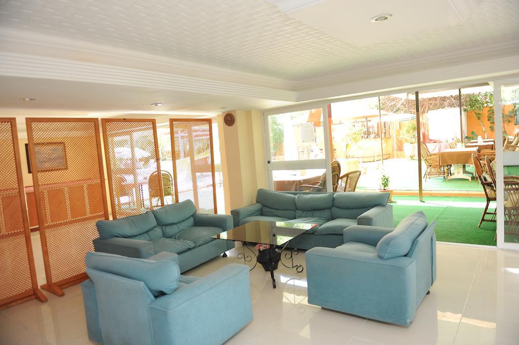 Holiday World Hotel Αλάνια Εξωτερικό φωτογραφία